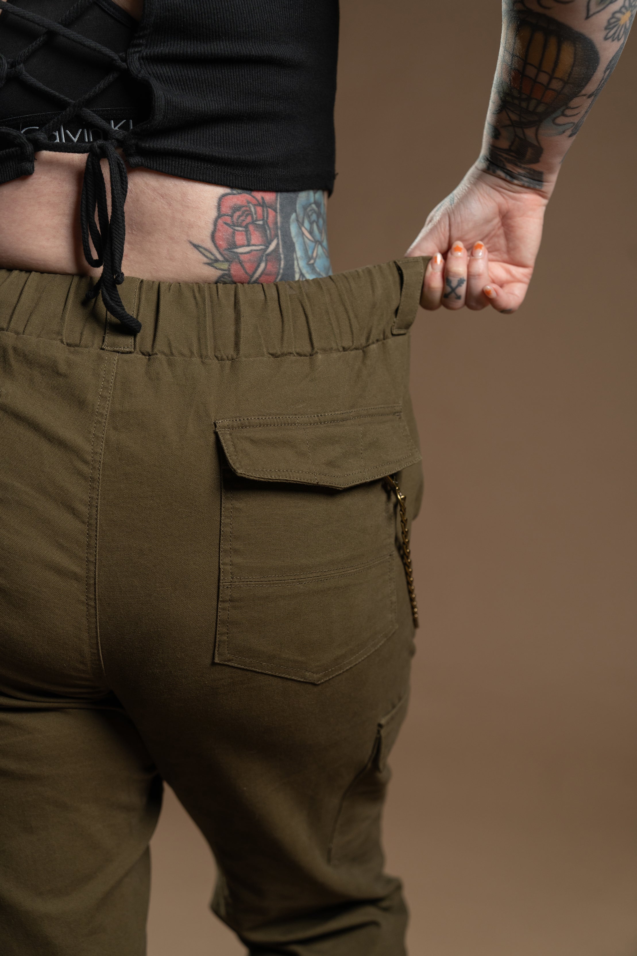 The Sloane Cargo Pant - Dark Olive