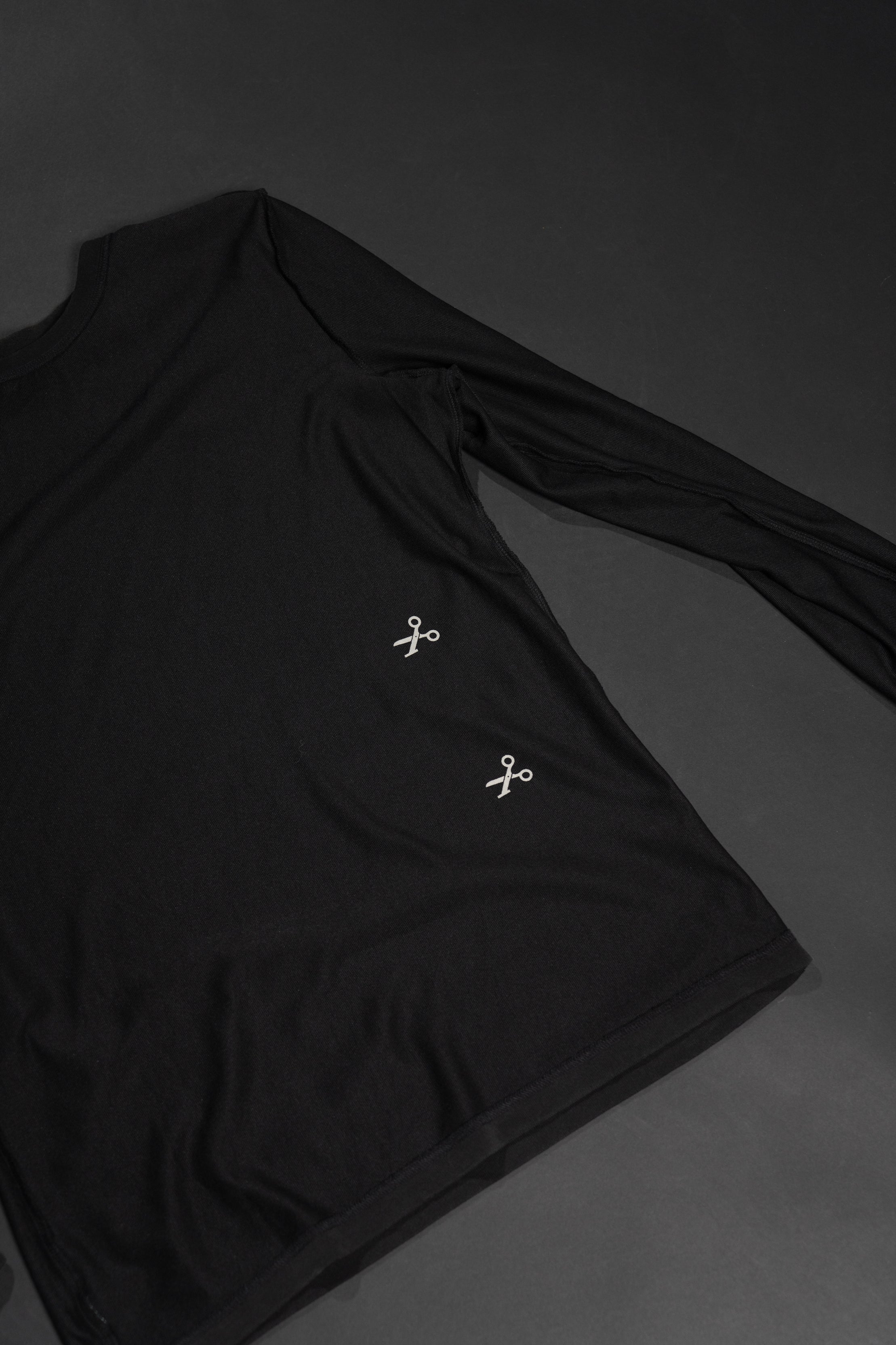 The Joey Long Sleeve Tee - Vintage Black