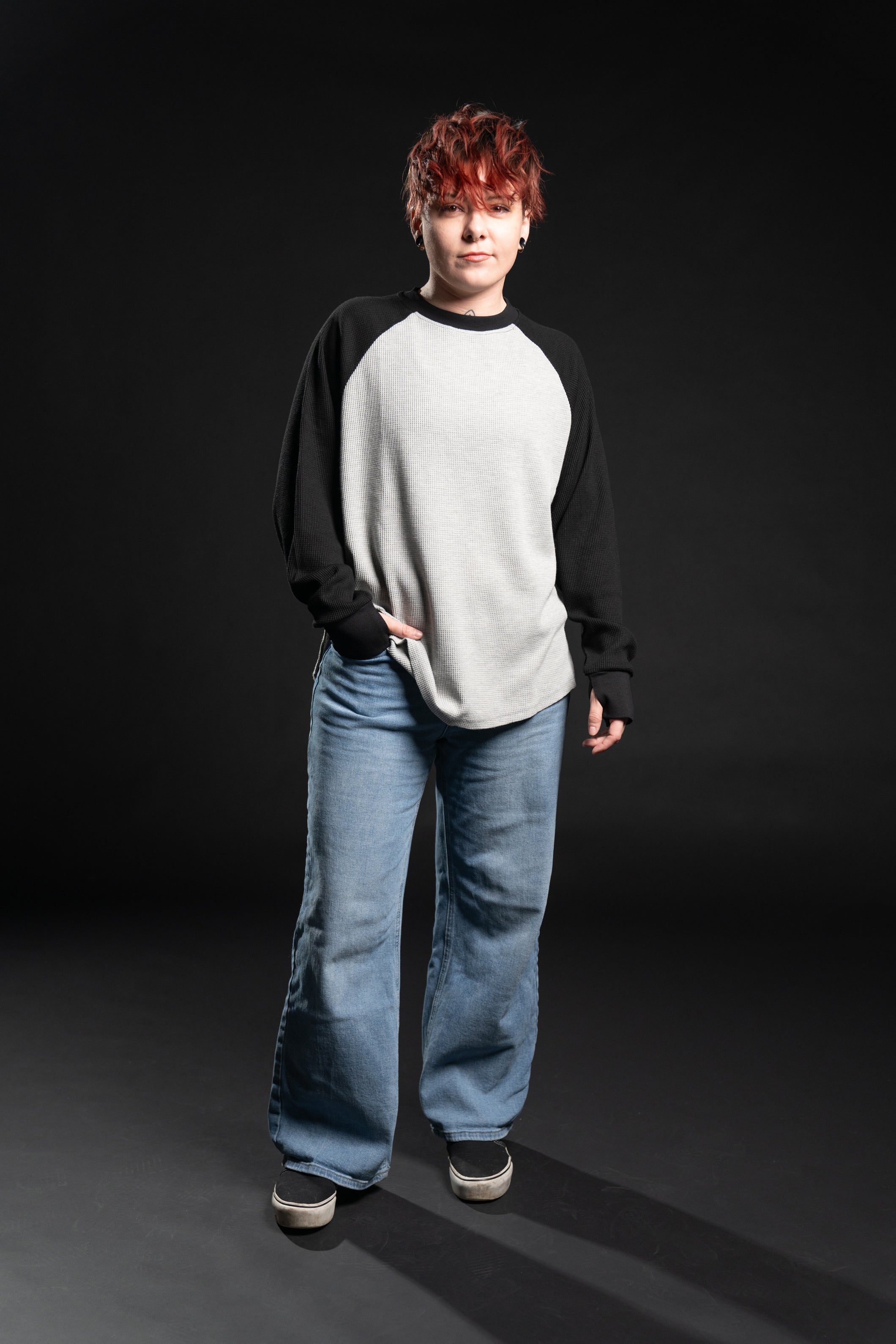 The Casey Raglan Thermal - Grey/Black