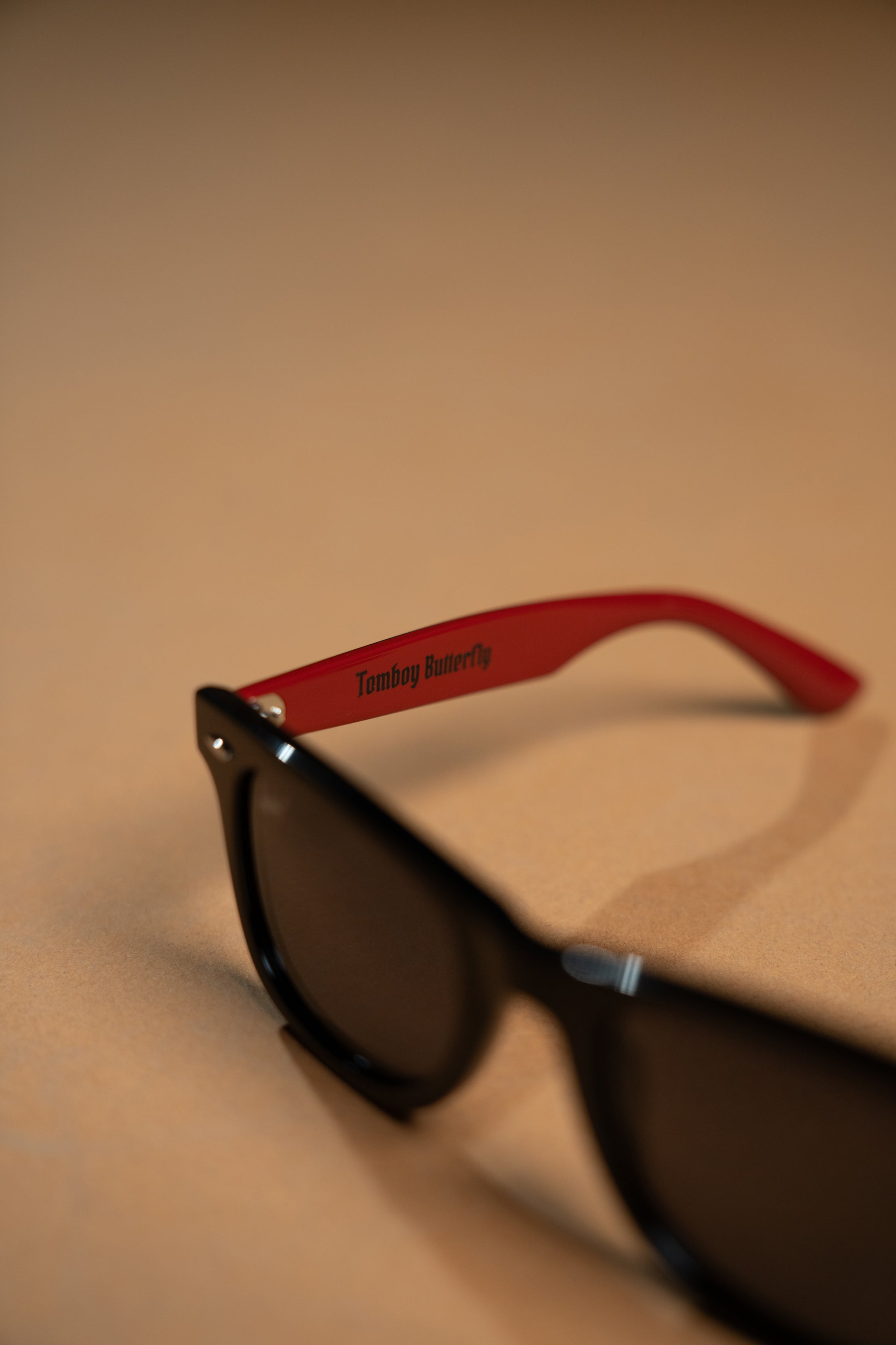 The Moth Sunglasses