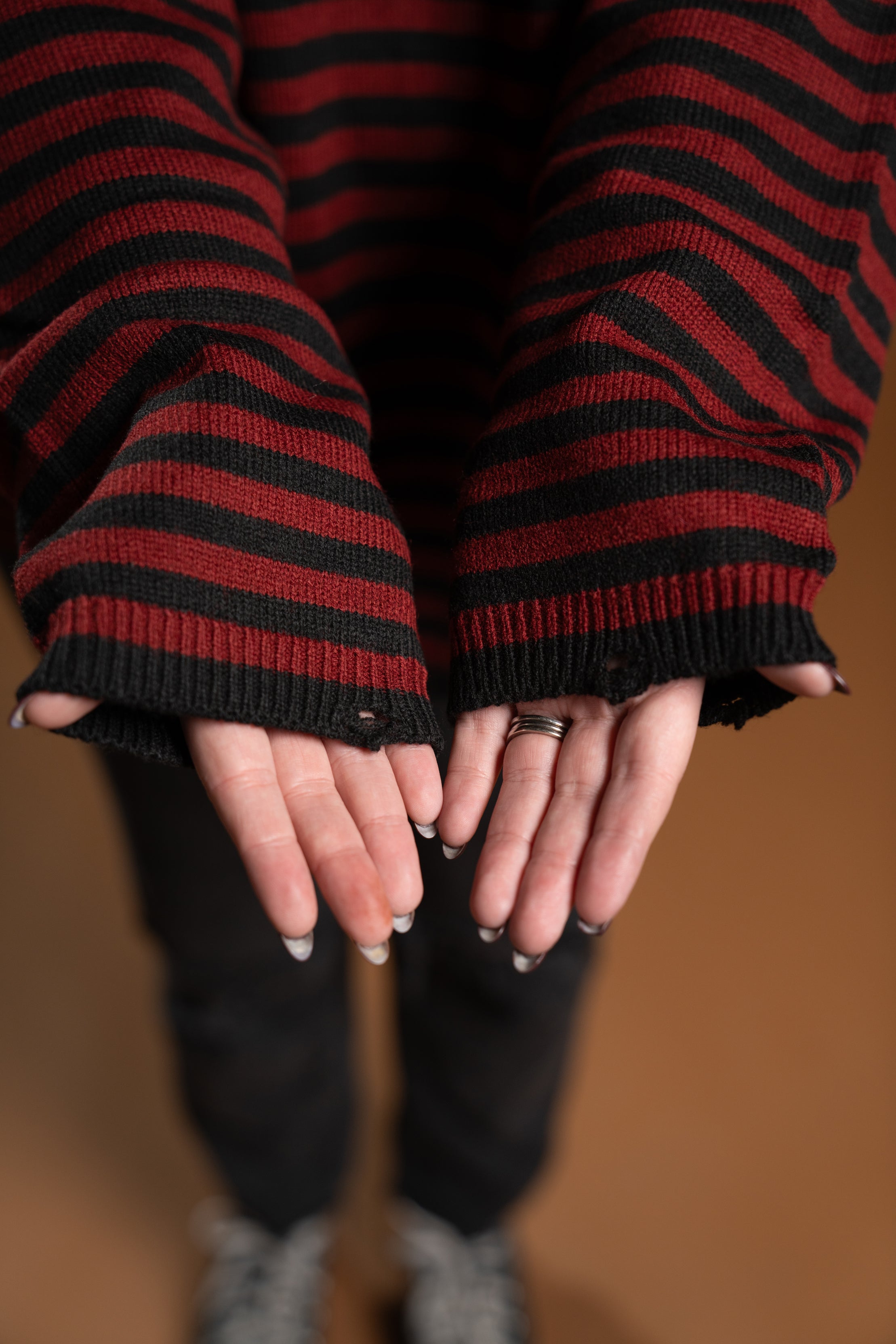 The Parker Striped Sweater - Red/Black